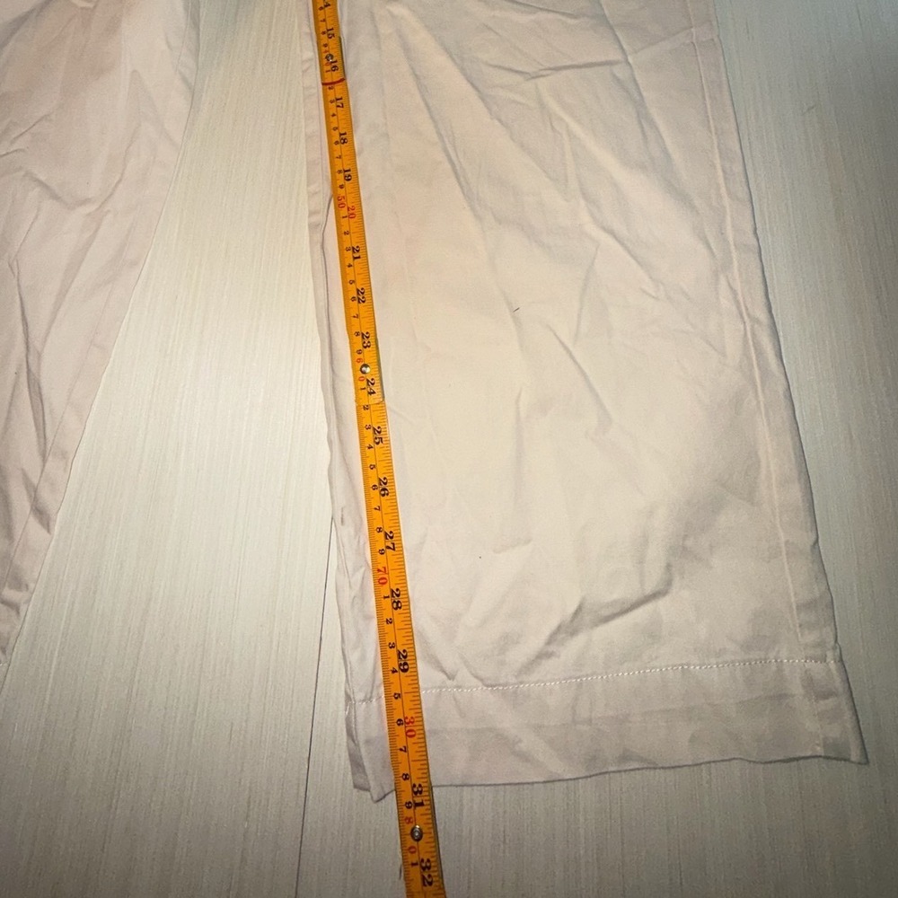 A New Day Womens High-Rise Straight Relaxed Hip Thigh Pants Cream 10R NWT - Picture 9 of 10